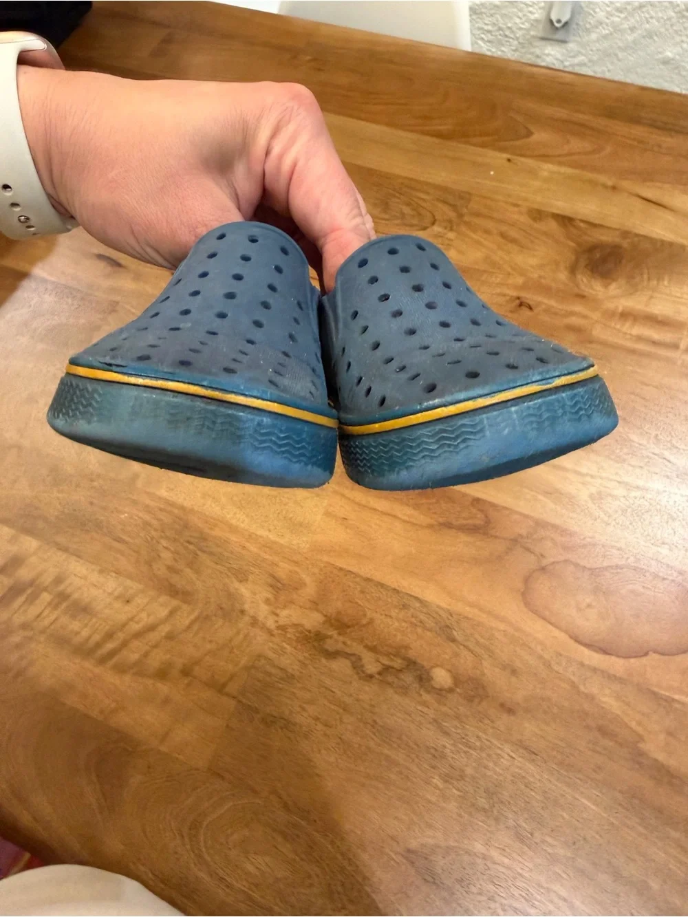 Native Kids Blue Slip-On Water-Friendly Shoes Size C10 (kids 10)